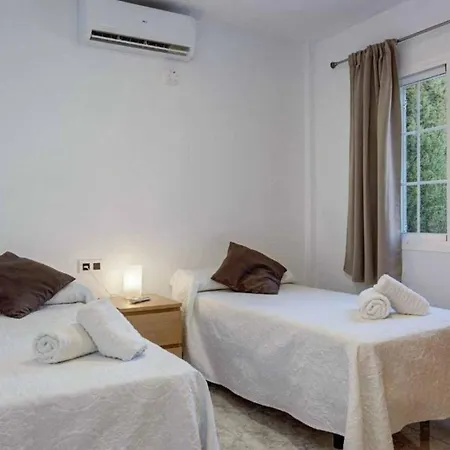 Retama Villa Nerja